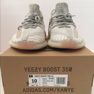 ***SOLD*** Yeezy 350 V2 Lundmark Non-Reflective